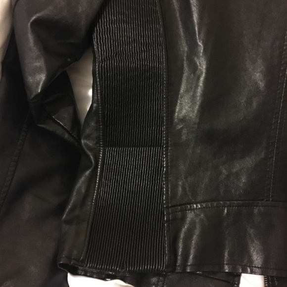 Modcloth Faux leather moto motorcycle jacket - Picture 4 of 4